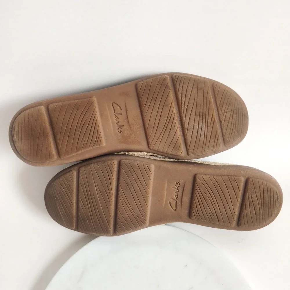 Clarks Comfort Flats Size 8 M Navy Perforated Leather Espadrille Slip On Comfort